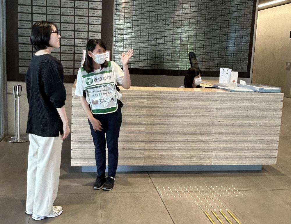 レさん　お仕事中２